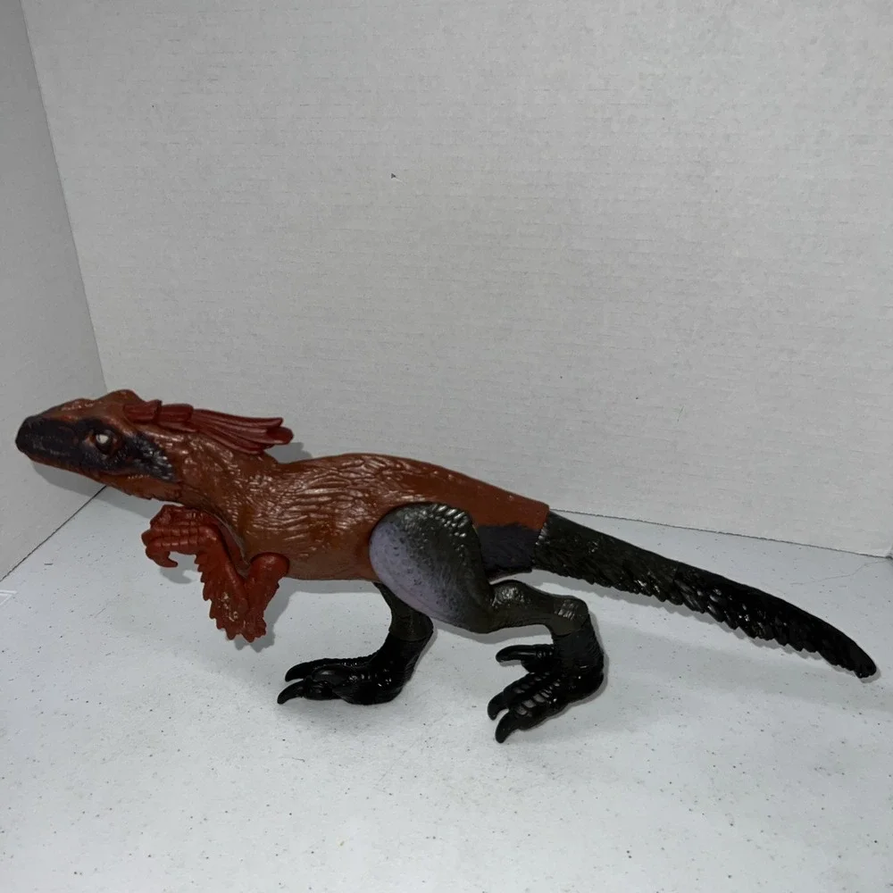 Jurassic World Dominion Pyroraptor Dinosaur 12